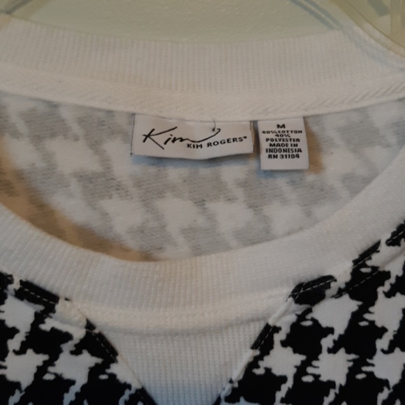 Kim Rogers Houndstooth Print Sweater, size M - Picture 2 of 4